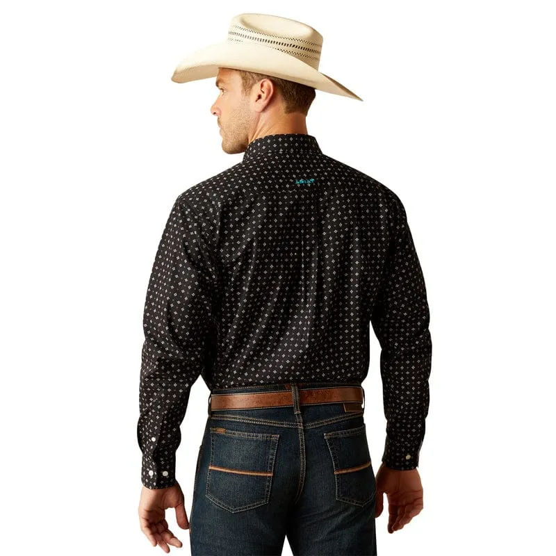 Ariat Men's Wrinkle Free Seth Black Classic Fit Long Sleeve Shirt 10048411