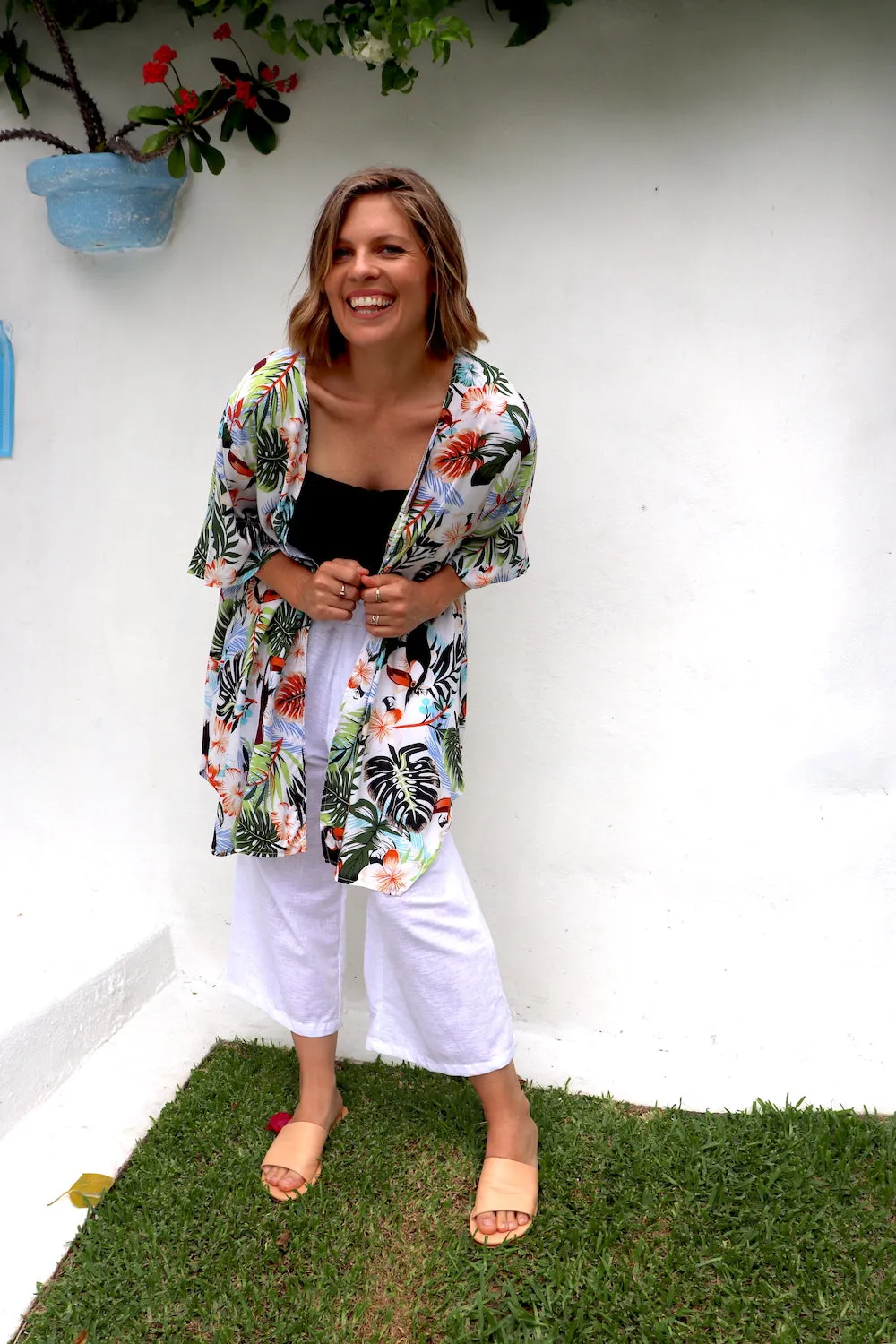 Short White Toucan Kimono