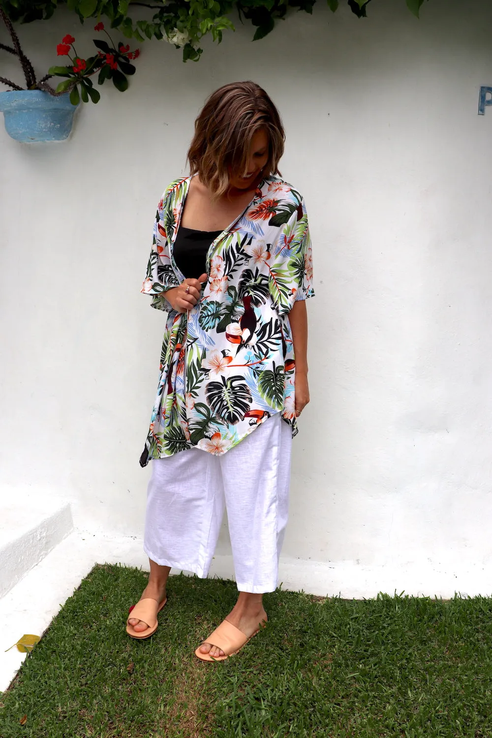 Short White Toucan Kimono